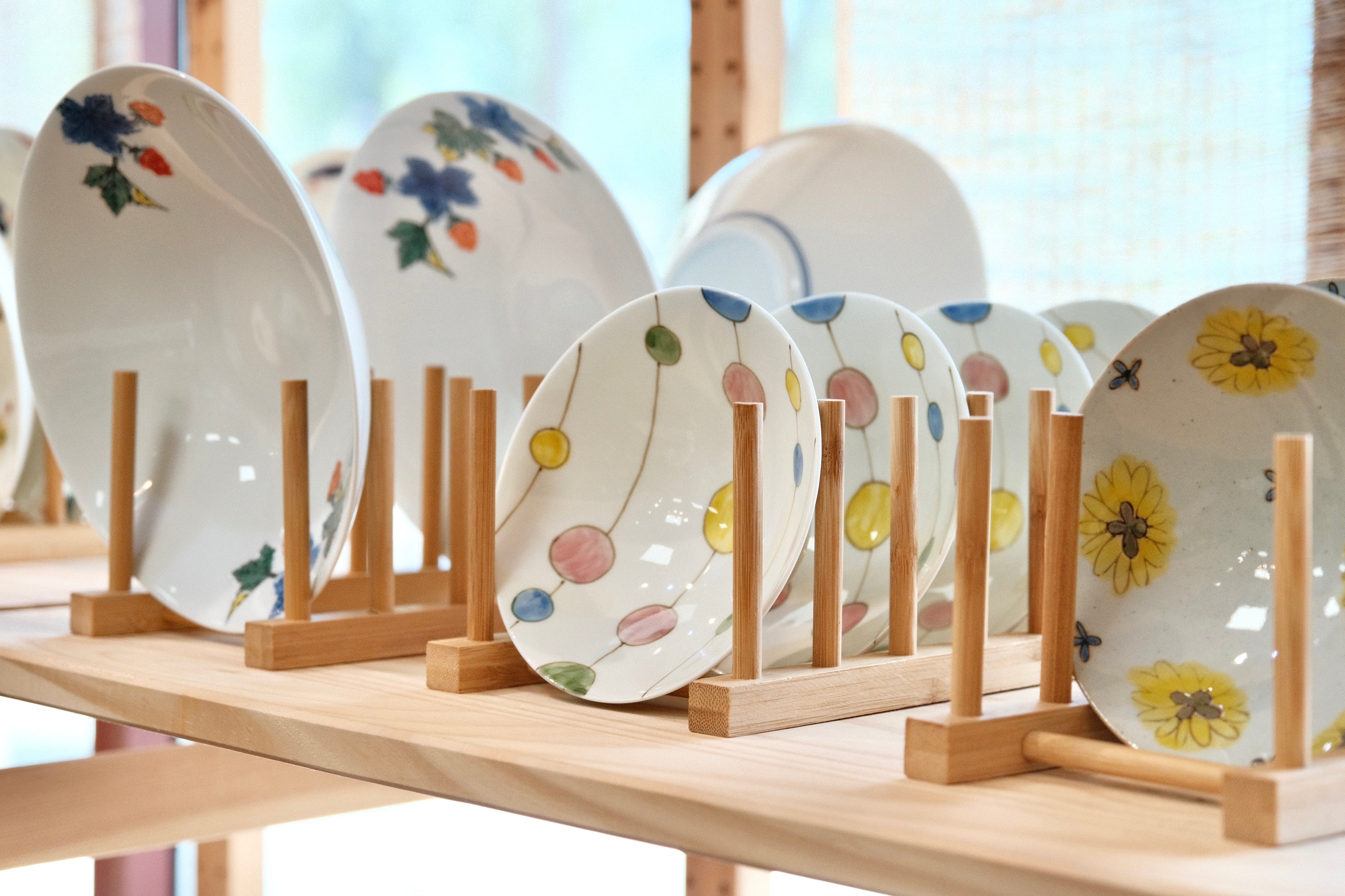 Japan Hasami Ware Zoe Light Bowl Color Dots