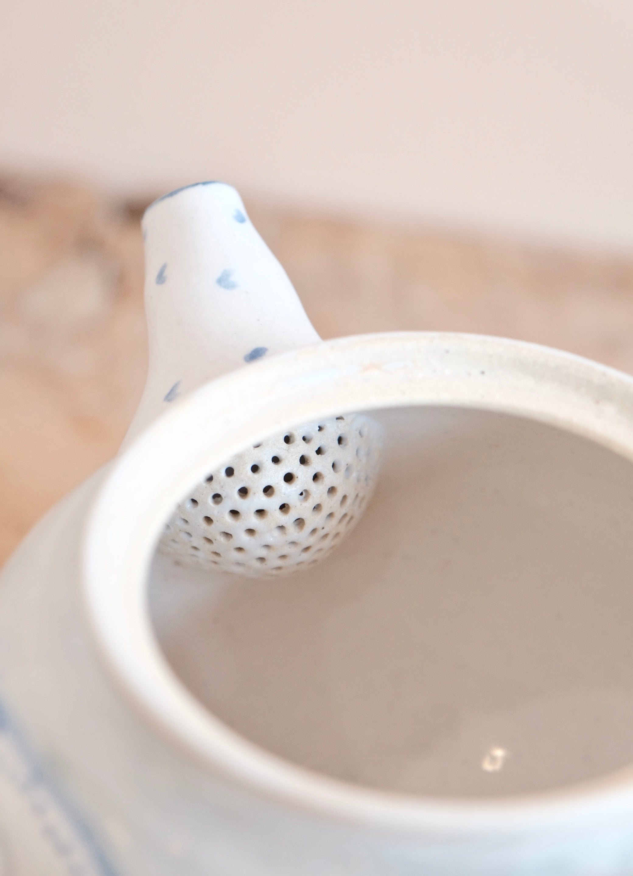 Hiruma Ikumi-比留間郁美 Handmade Teapot (#1)