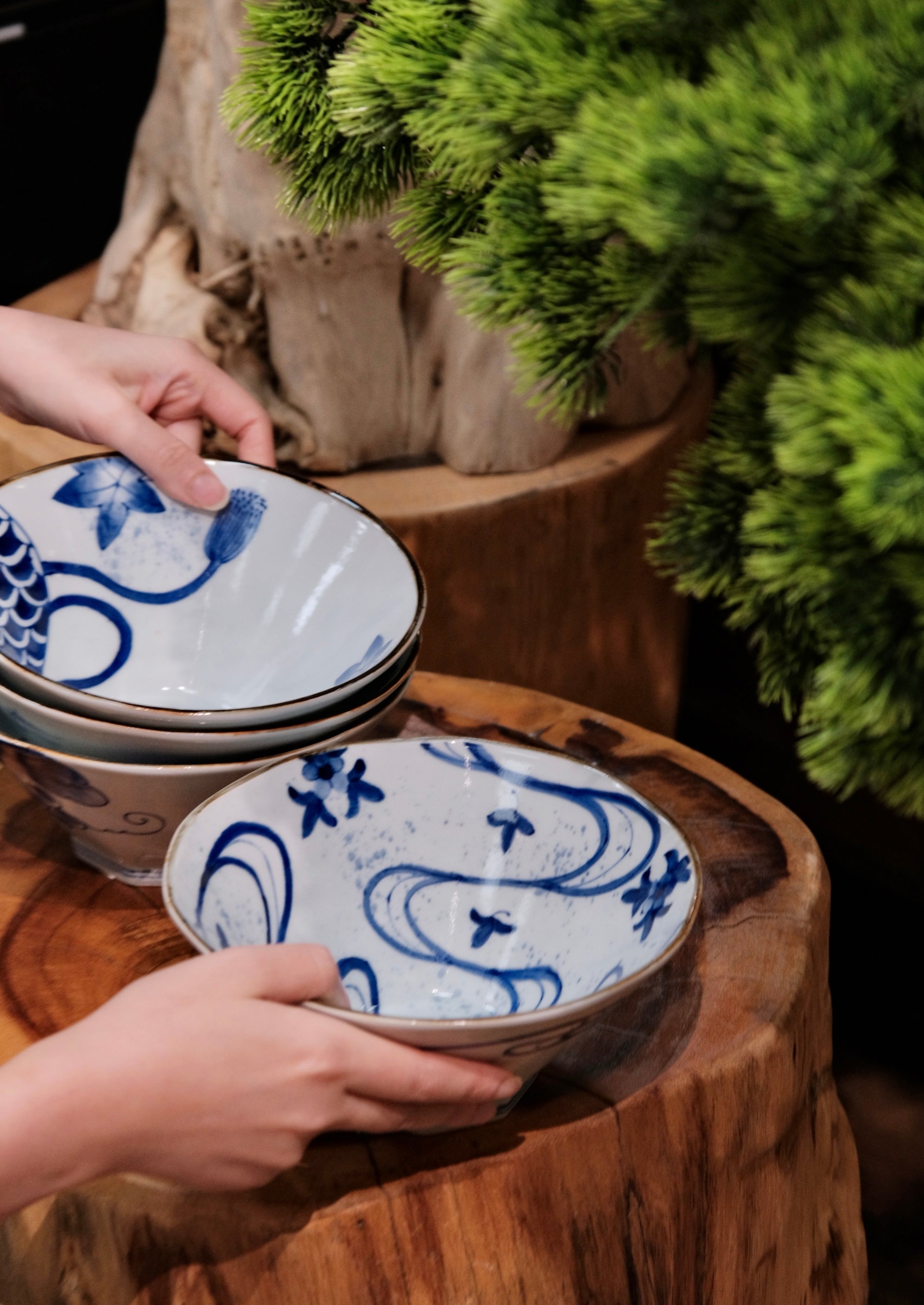 Arita Yaki Sometsuke Blue and White Handmade 7.5inch Large Ramen Bowl