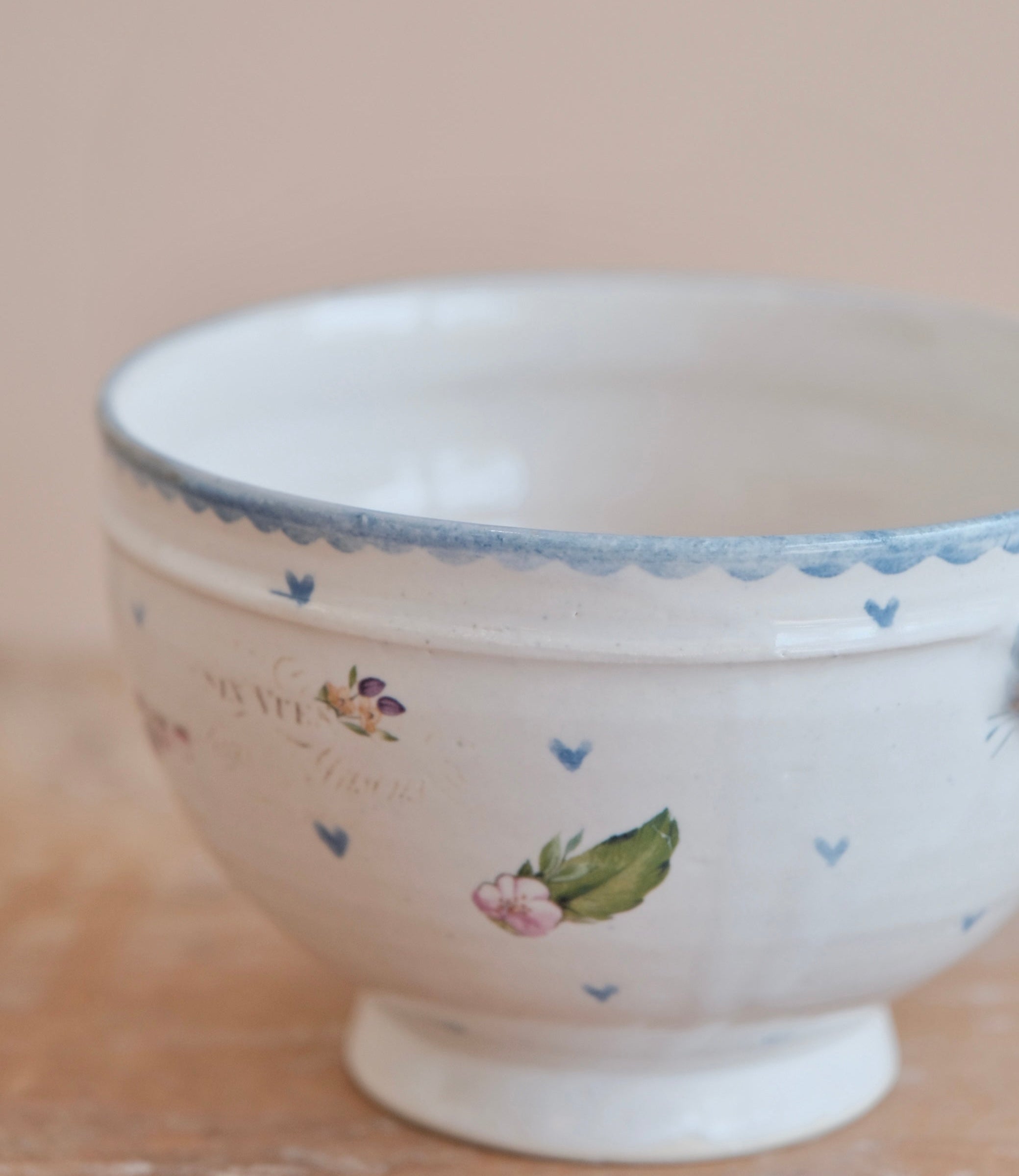 Hiruma Ikumi-比留間郁美 Handmade Little Donburi Bowl (#1)