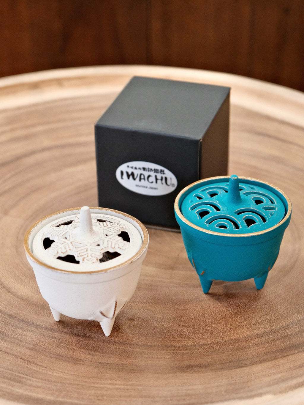 IWACHU Nambu Tekki Cast Iron Season Incense Burner（Gift Box）