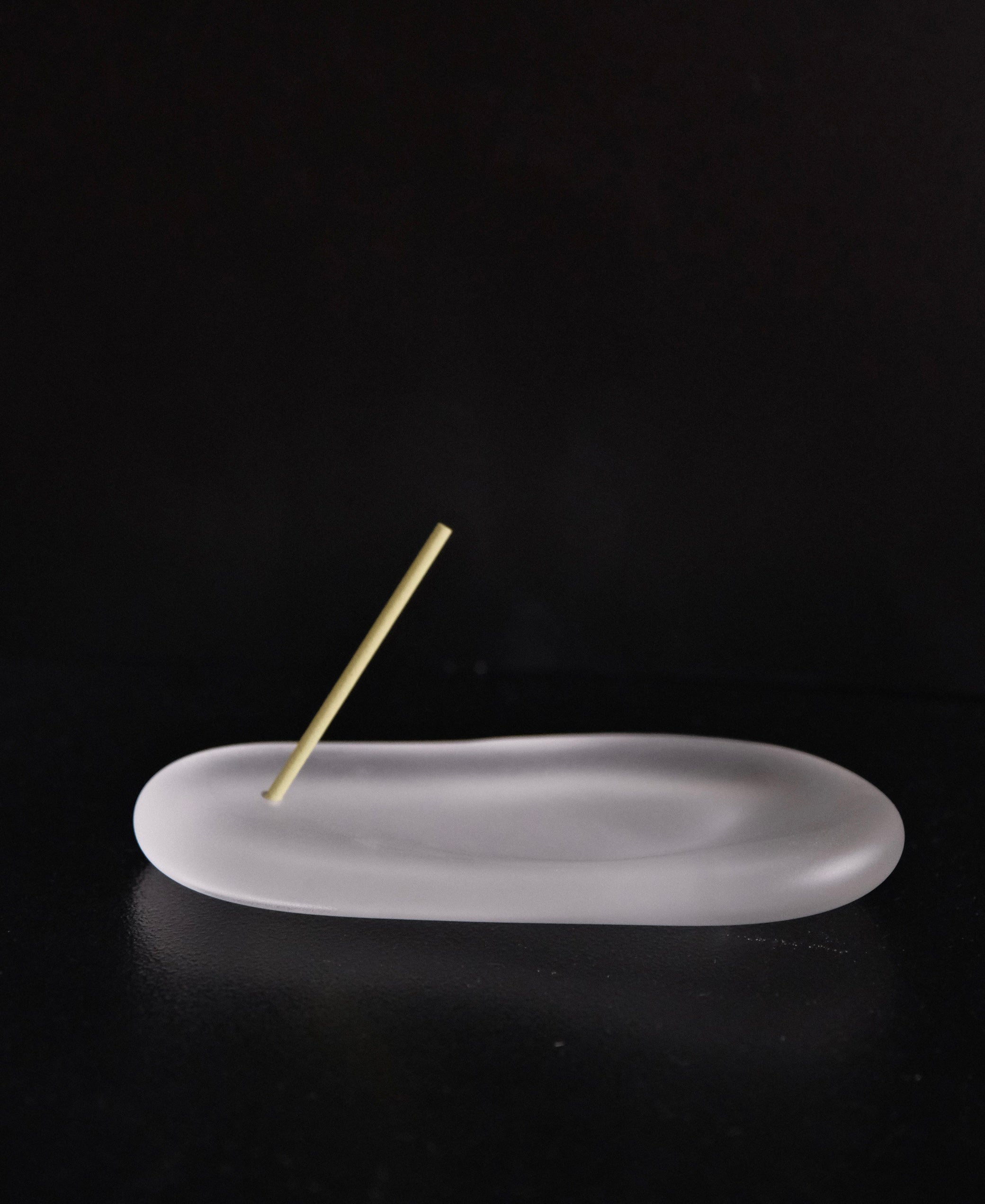 吉田晶乃 Akino Yoshida Handmade Glass Incense Holder (#5)